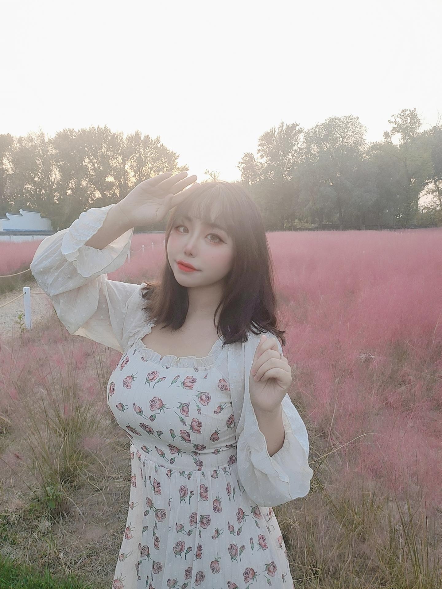 穆零Mu0 - NO.010 粉草[9P]-XikXak